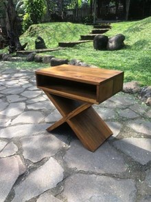 שידה עץ טיק